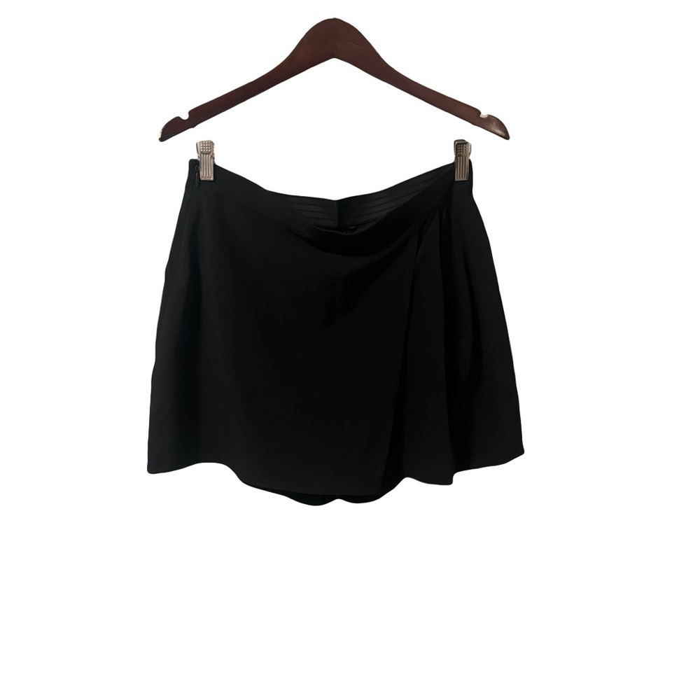 Athleta Ace Tennis Skort 13.5" size 10